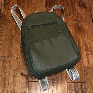 Thirty-one Backpack Ooh-la-la Olive Pebble